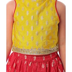 Babyhug Sleeveless  Brocade Choli Lehenga & Dupatta Set - Yellow & Red