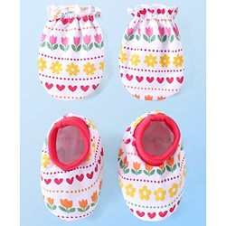 Babyhug 100% Cotton Interlock Knit Mittens & Booties Set Floral & Hearts Print - Multicolor
