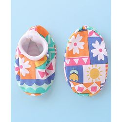 Babyhug 100% Cotton Cap Mittens & Booties Floral Printed - Multicolor