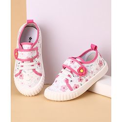 Cute Walk by Babyhug Casual Shoes with Velcro Closure & Floral Print & Applique - Fuchsia