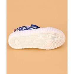 Cute Walk by Babyhug Velcro Closure Casual Shoes with Floral Print - Blue