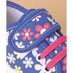 Cute Walk by Babyhug Velcro Closure Casual Shoes with Floral Print - Blue