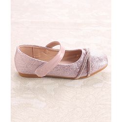 Cute Walk by Babyhug Ballerinas With Velcro Closure & Bow Applique - Pink