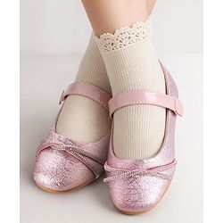 Cute Walk by Babyhug Ballerinas With Velcro Closure & Bow Applique - Pink