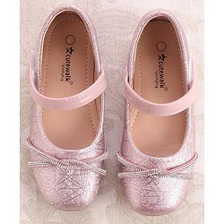 Cute Walk by Babyhug Ballerinas With Velcro Closure & Bow Applique - Pink