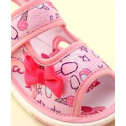 Cute Walk by Babyhug Slip On Musical Sandals with Velcro Closure & Stars Print - Pink