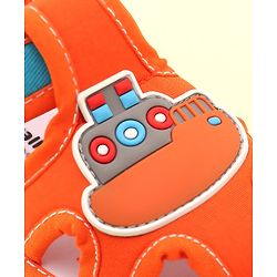Cute Walk by Babyhug Velcro Closure Musical Sandals with Ship Applique -Orange