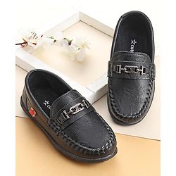 Cute Walk by Babyhug Formal Shoes - Black
