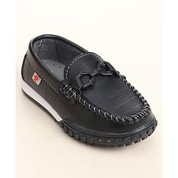 Cute Walk by Babyhug Slip On Loafers with Bow Detailing - Black