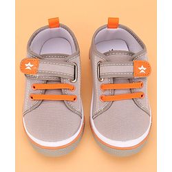 Cute Walk by Babyhug Velcro Closure Casual Shoes - Grey