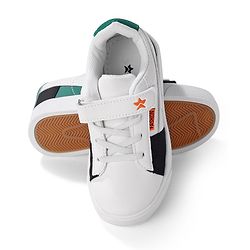 Cute Walk by Babyhug Velcro Closure Sneakers -White Green & Black