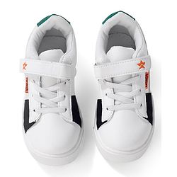 Cute Walk by Babyhug Velcro Closure Sneakers -White Green & Black