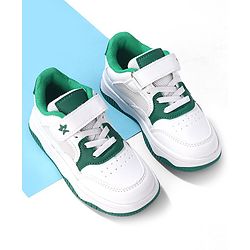 Cute Walk by Babyhug Velcro Closure Sneakers - White & Green