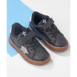 Cute Walk by Babyhug Sneaker Shoes with Velcro Closure and Star Print - Black
