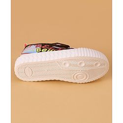 Cute Walk by Babyhug Casual Shoes with Velcro Closure Text Design - Black