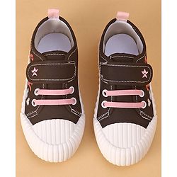 Cute Walk by Babyhug Casual Shoes with Velcro Closure Text Design - Black
