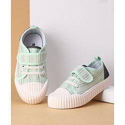 Cute Walk by Babyhug Casual Shoes With Velcro Closure - Green