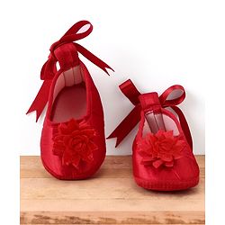 Babyhug  Woven Half Puffed Sleeves Fit & Flared Party Frock with Booties Floral Applique - Red