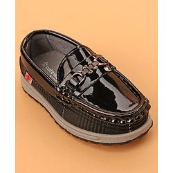 Cute Walk by Babyhug Slip On Formal Shoes - Black
