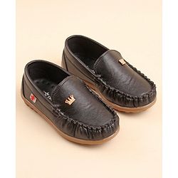Cute Walk by Babyhug Slip On  Loafers with Crown Applique - Black