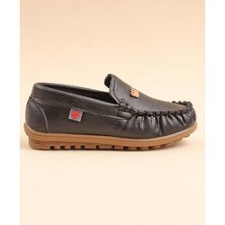 Cute Walk by Babyhug Slip On  Loafers with Crown Applique - Black