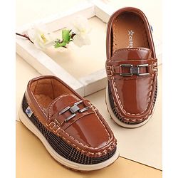 Cute Walk by Babyhug Slip On Formal & Party Wear Shoes with Applique - Brown