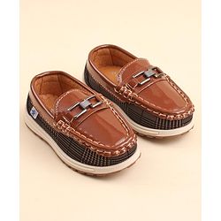 Cute Walk by Babyhug Slip On Formal & Party Wear Shoes with Applique - Brown