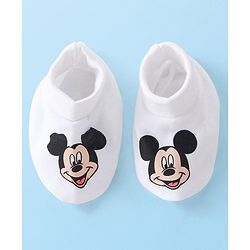 Babyhug Disney  Caps Mittens & Booties Set With Mickey Mouse Graphic - White