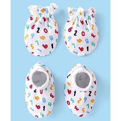 Babyhug 100% Cotton Knit Mitten & Booties With Numeric Print - White