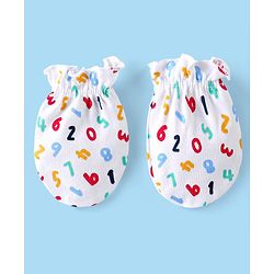 Babyhug 100% Cotton Knit Mitten & Booties With Numeric Print - White