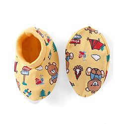 Babyhug 100% Cotton Interlock Cap Mittens & Booties Set with Teddy Bear Print - Yellow
