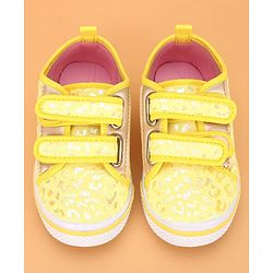 Cute Walk by Babyhug Velcro Closure Casual Shoes - Yellow