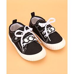 Cute Walk by Babyhug Velcro Casual Shoes- Black