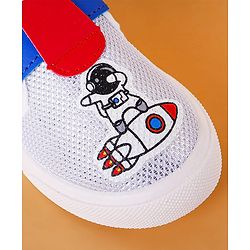 Cute Walk by Babyhug Slip On Casual Shoes with Velcro Closure Astronaut Print - White & Blue
