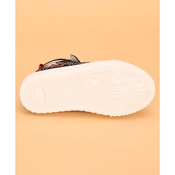 Cute Walk by Babyhug Casual Shoes with Velcro Closure - Black