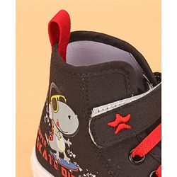 Cute Walk by Babyhug Casual Shoes with Velcro Closure - Black
