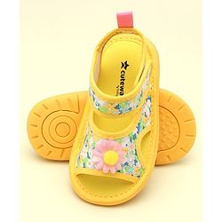 Cute Walk by Babyhug Sandals With Velcro Closure & Floral Applique - Bright Yellow