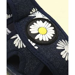 Cute Walk by Babyhug Sandals With Velcro Closure & Floral Applique - Navy