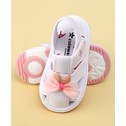 Cute Walk by Babyhug Sandals with Velcro Closure Bow Applique - White(May Very Bow Color)