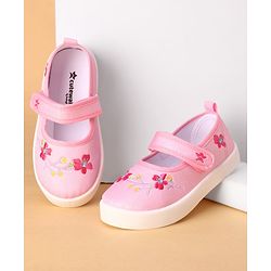 Cute Walk by Babyhug Velcro Closure Casual Shoes Floral Design - Light Pink