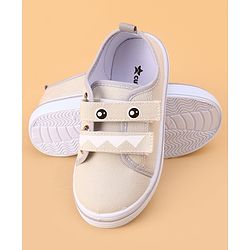 Cute Walk by Babyhug Velcro Closure Casual Shoes - Grey