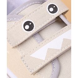 Cute Walk by Babyhug Velcro Closure Casual Shoes - Grey