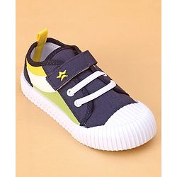 Cute Walk by Babyhug Velcro Closure Casual Shoes - Blue