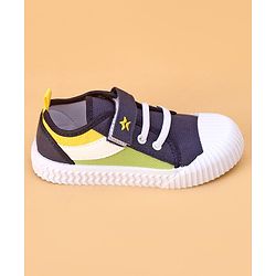 Cute Walk by Babyhug Velcro Closure Casual Shoes - Blue