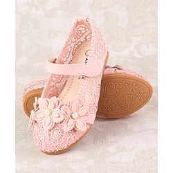 Cute Walk by Babyhug Velcro Closure Floral Applique Bellies - Pink