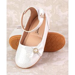 Cute Walk by Babyhug Ballerinas with Velcro Closure &  Bow Applique - White