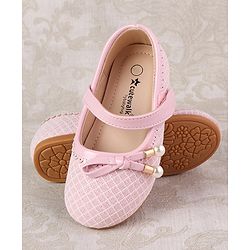 Cute Walk by Babyhug Velcro Closure Ballerina - Pink