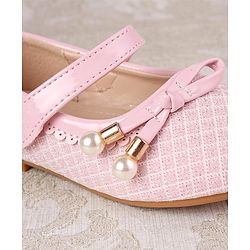 Cute Walk by Babyhug Velcro Closure Ballerina - Pink