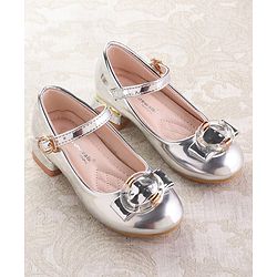 Cute Walk by Babyhug Ballerinas with Buckle Closure & Bow Applique -  Silver