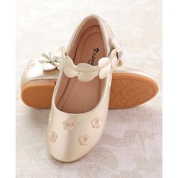 Cute Walk by Babyhug Ballerina with Velcro Closure & Floral Print - Golden